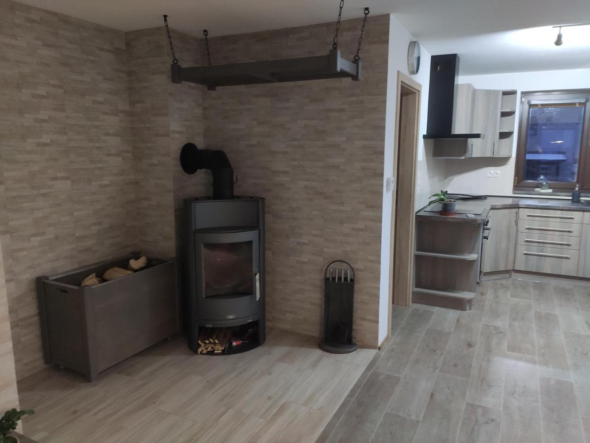 Apartman Vysoke Nad Jizerou Bagian luar foto
